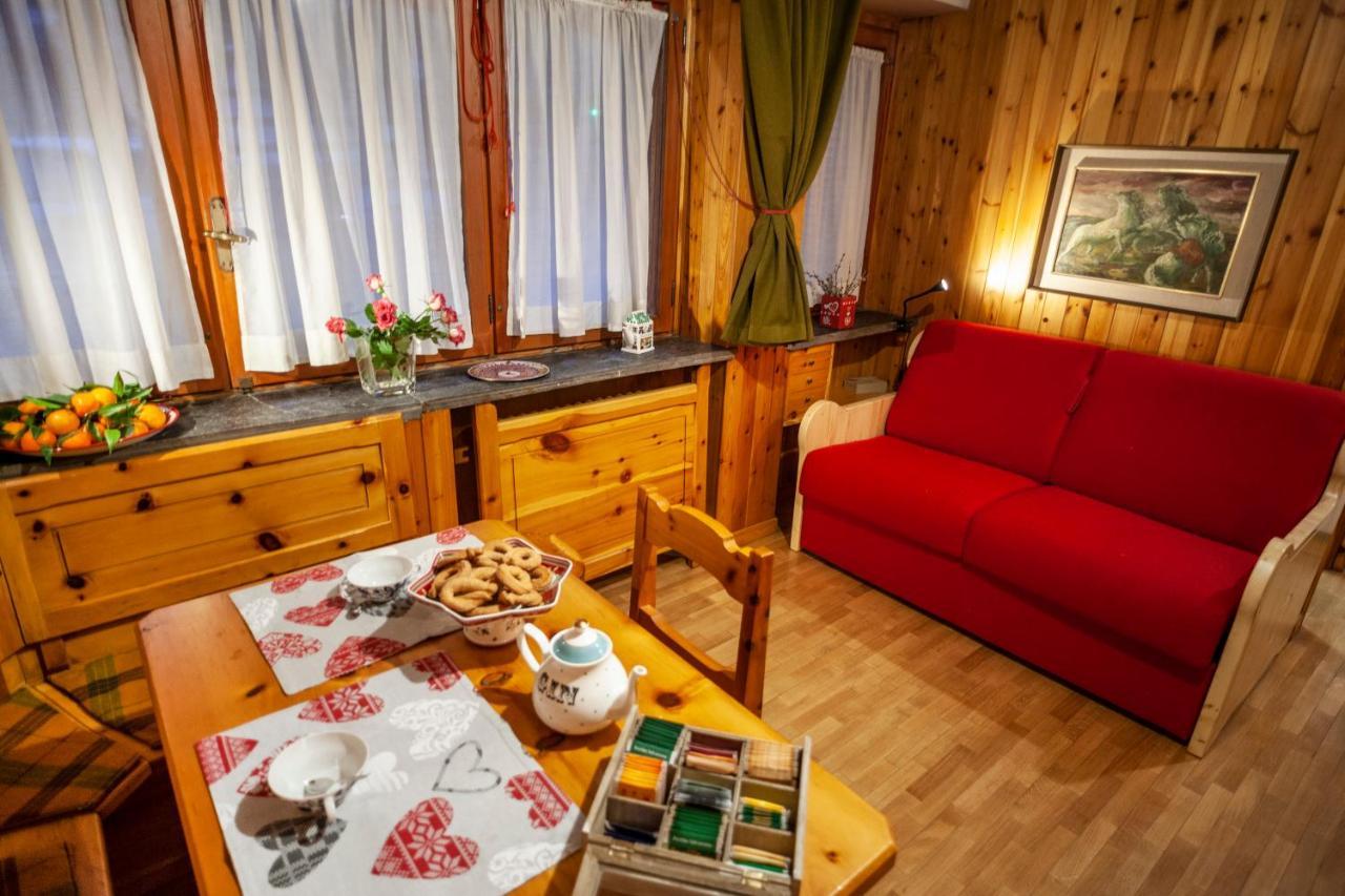 Casa-Chalet, In Centro A Courmayeur! Εξωτερικό φωτογραφία
